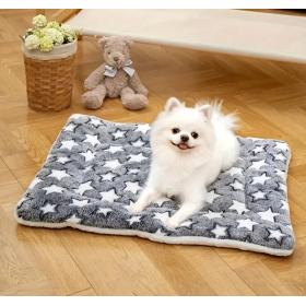 Couverture-grise-etoile-blanche-pour-chat-et-chien