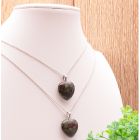 Collier coeur Jaspe Sang de Dragon